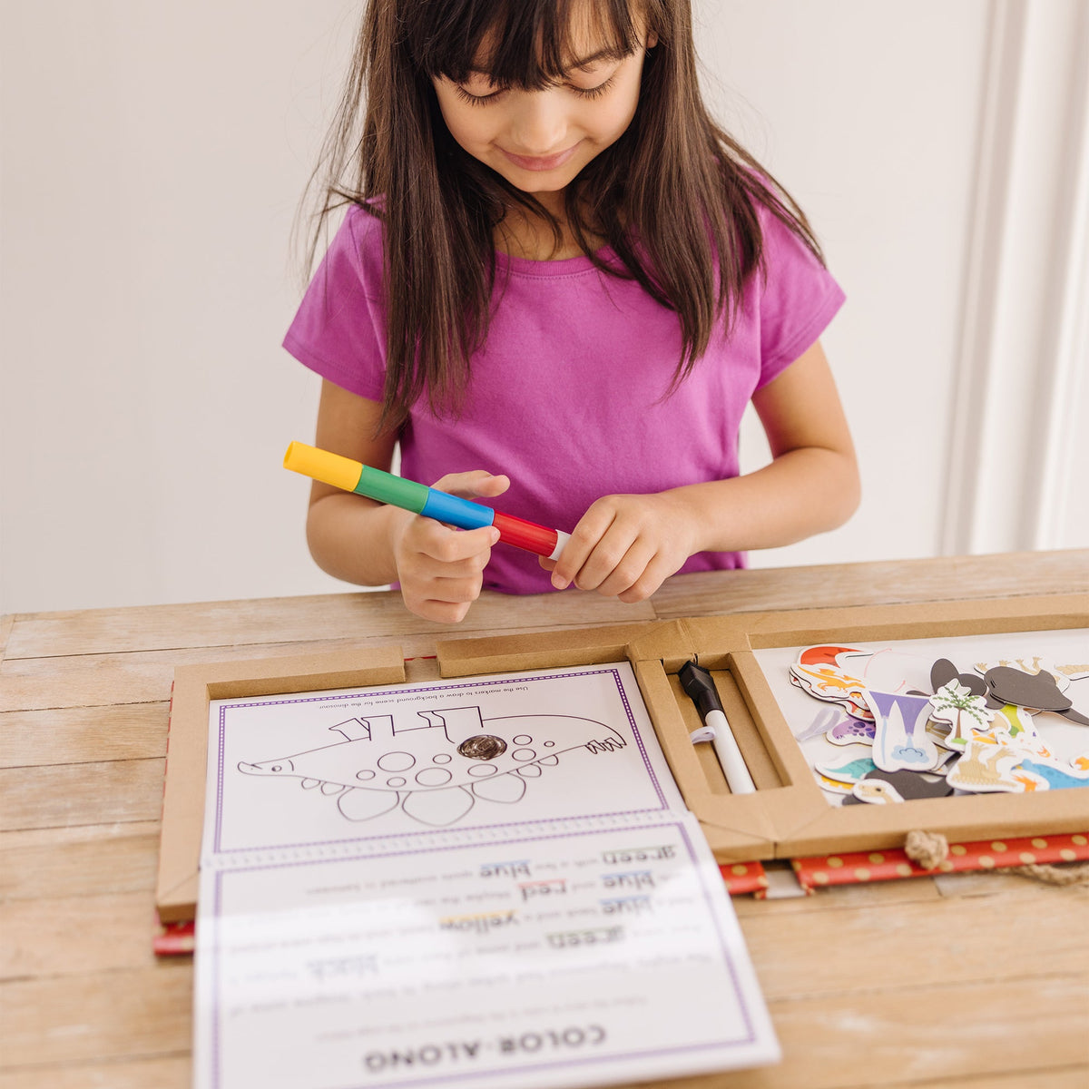 Natural Play: Play, Draw, Create Reusable Drawing & Magnet Kit – Dinosaurs P2
