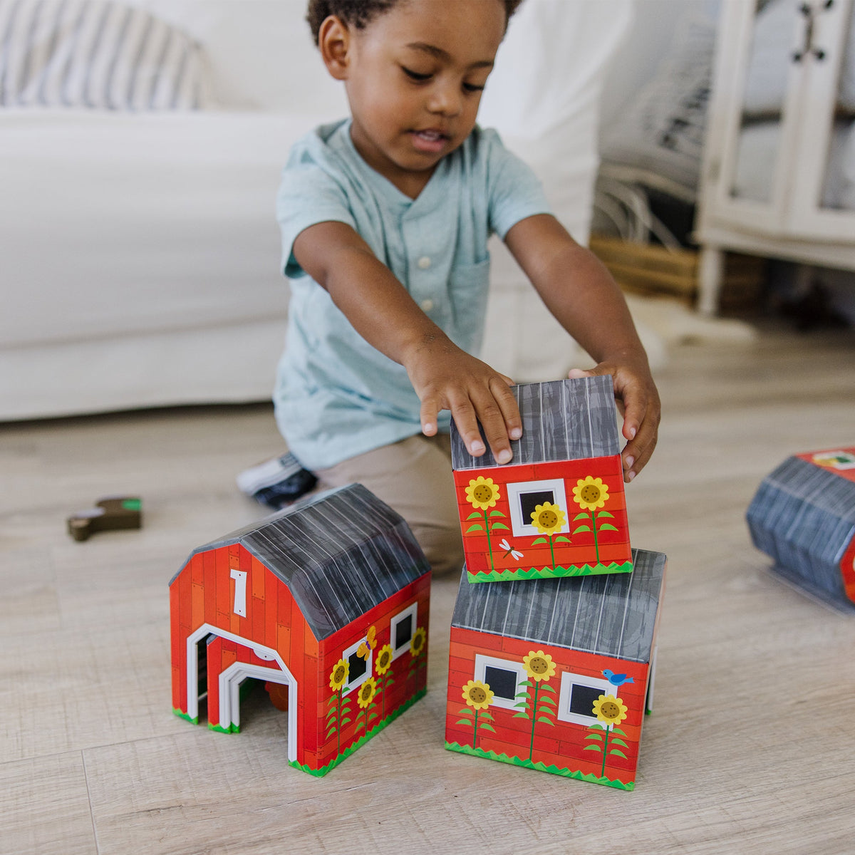 Nesting & Sorting Barns & Animals T6