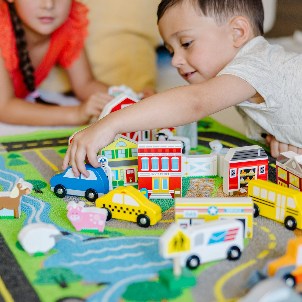 Deluxe Road Rug Play Set U1