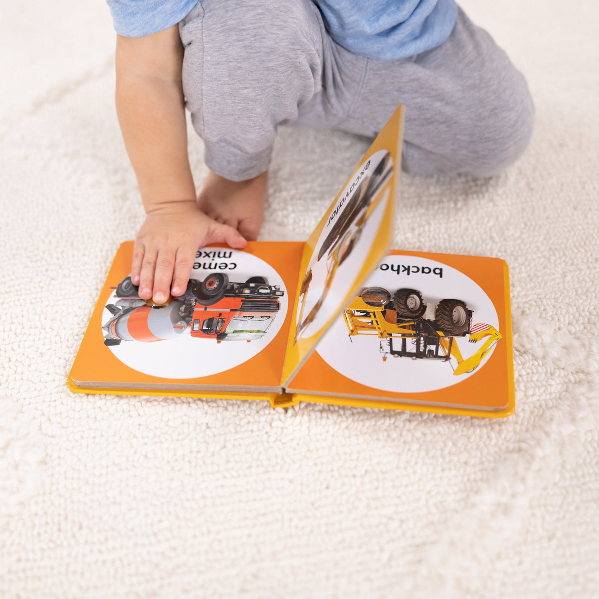 Poke-a-Dot: Construction Vehicles Board Book R1