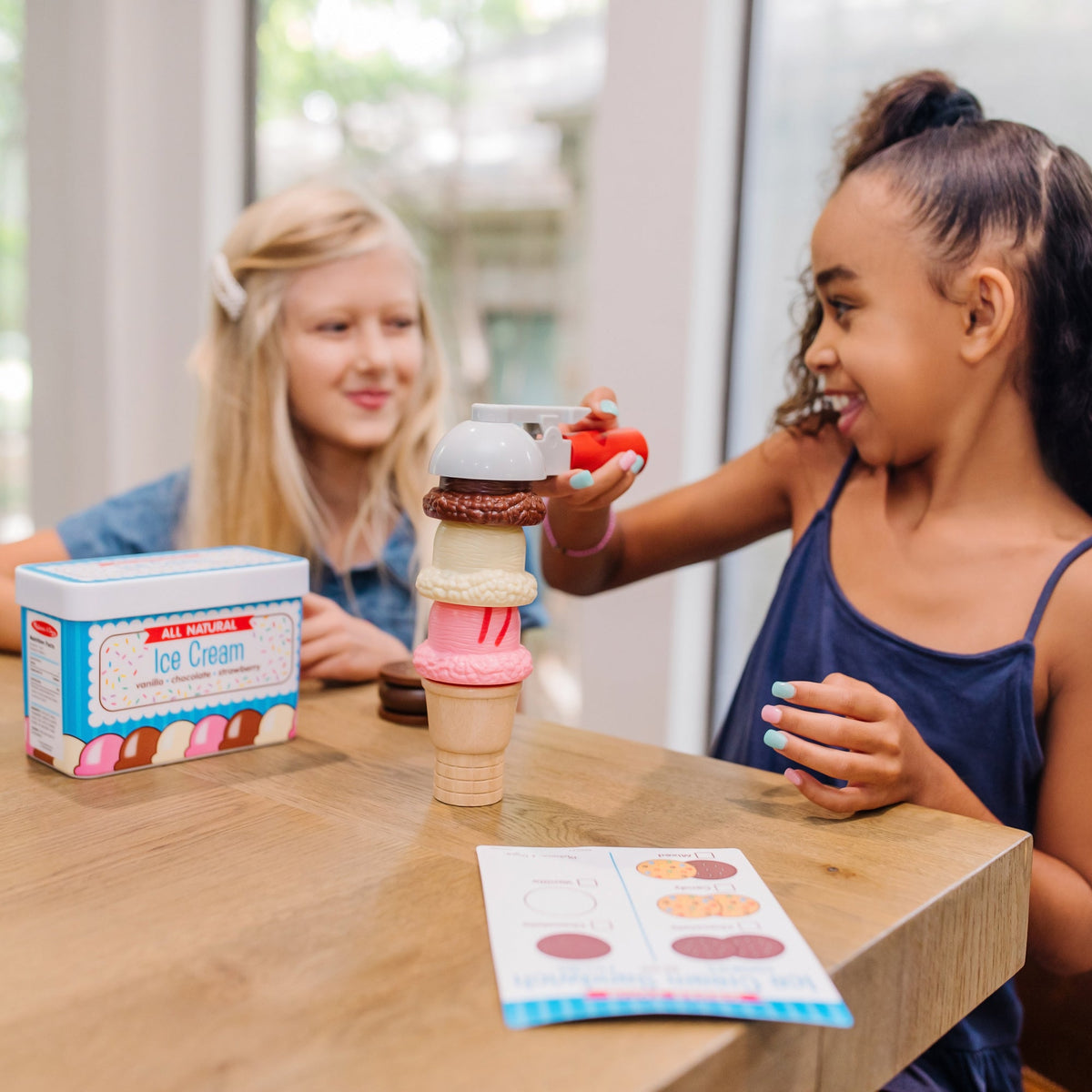 Scoops & Sandwiches Ice Cream Play Set C4